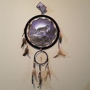 Nwt Wolf dream catcher